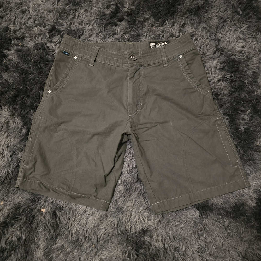KUHL CARGO SHORTS SLATE GREY GRADE A- 32